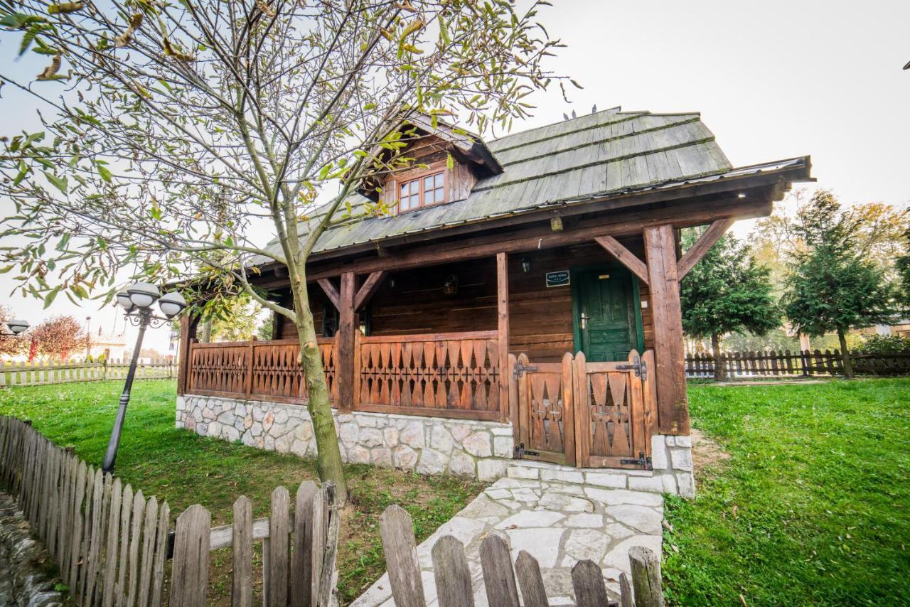 Ethno Village Stanisici Bijeljina Pokój zdjęcie